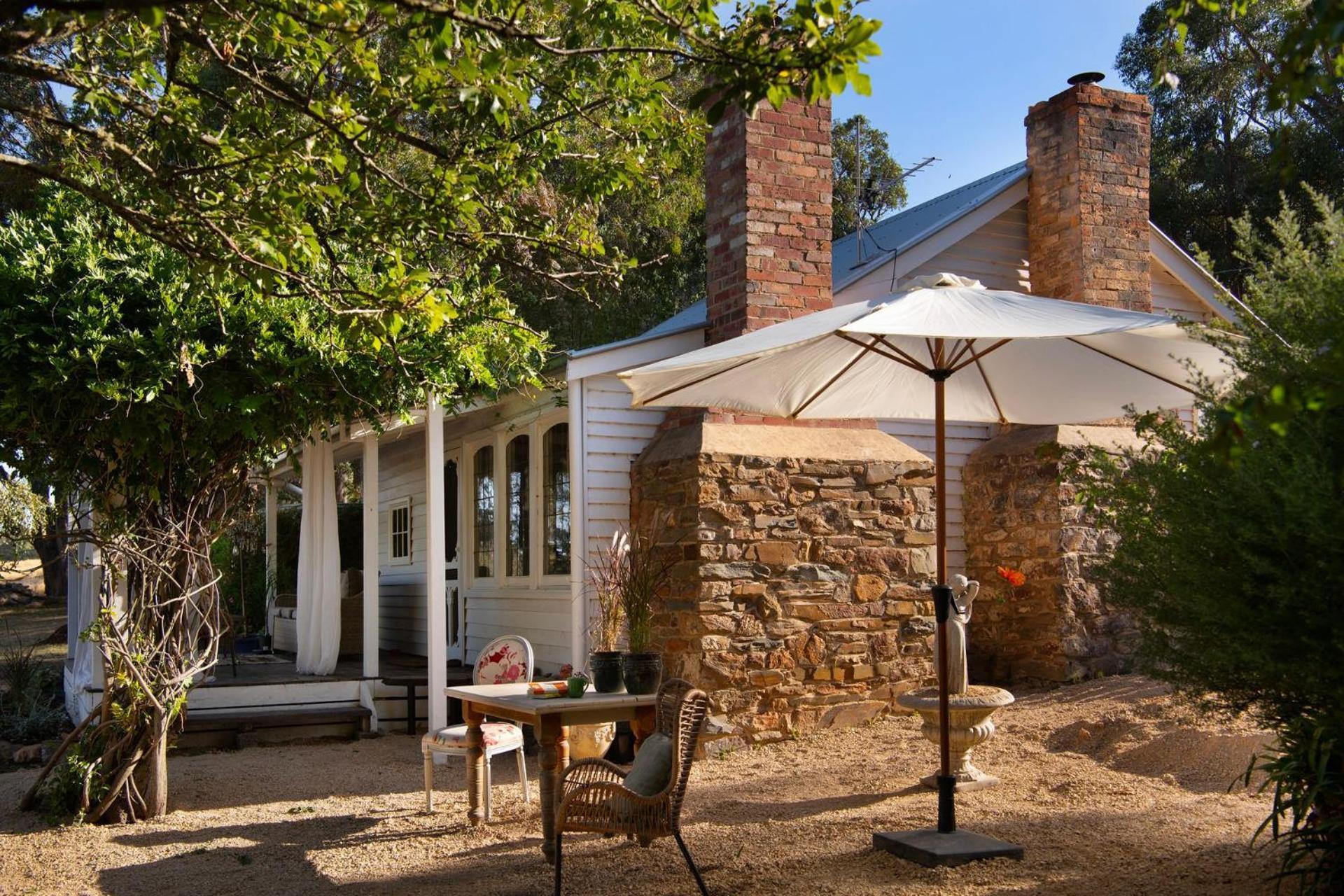 Wisteria Hysteria Villa Hepburn Springs Bagian luar foto